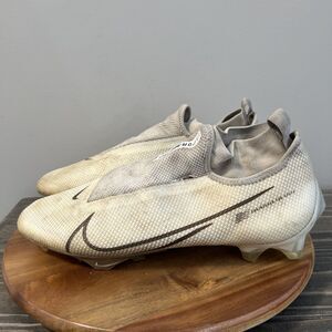 Nike Vapor Edge Pro 360 Mens Size 12 Sneakers White/Gold Football AO8277-111